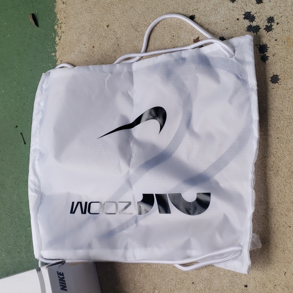 Brand new Nike "Air Zoom Alphafly Next" running shoes - Picture 11 of 13